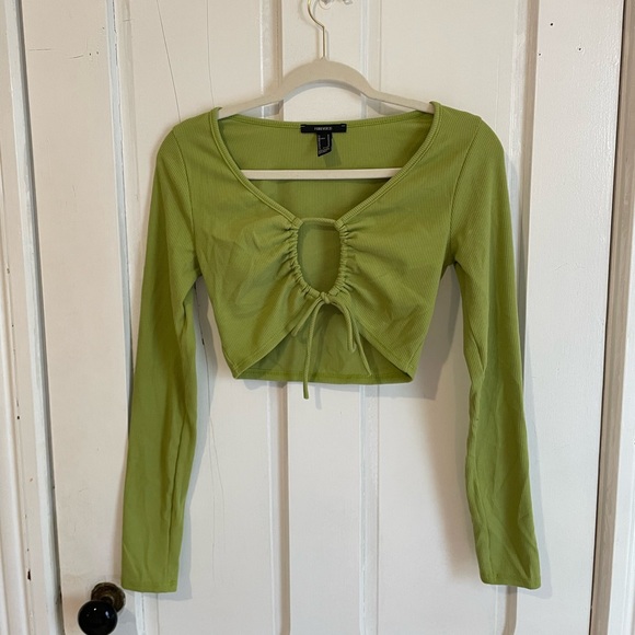 Green Ribbed Crop Top - Picture 3 of 5